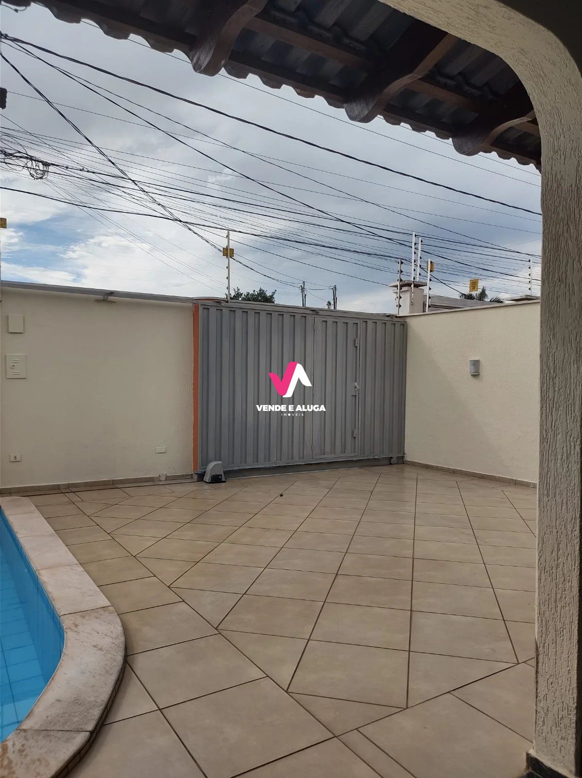 Casa à venda com 4 quartos, 201m² - Foto 10