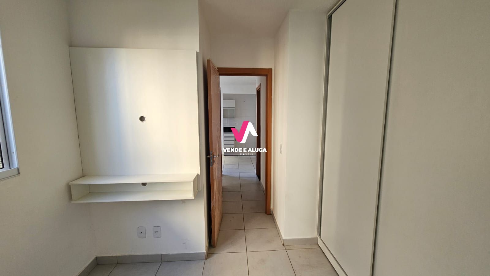 Apartamento à venda com 2 quartos, 40m² - Foto 5