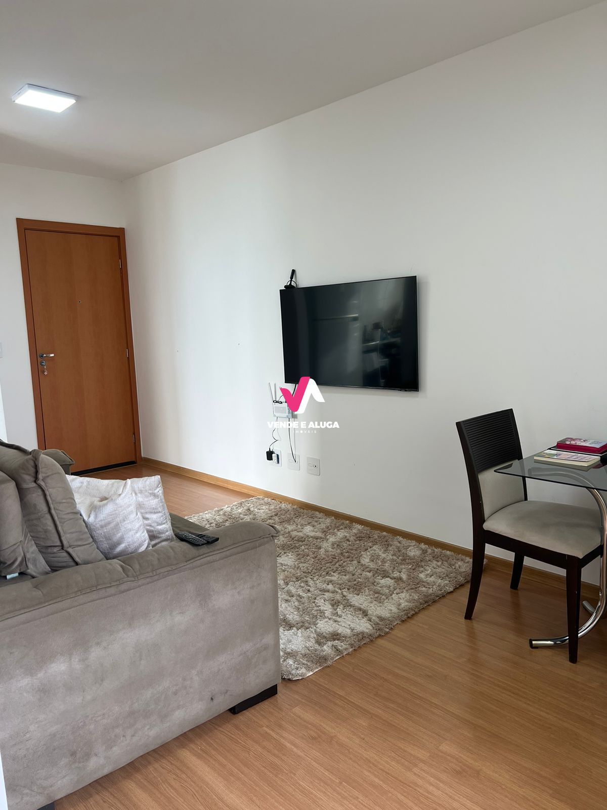 Apartamento à venda com 2 quartos, 45m² - Foto 4