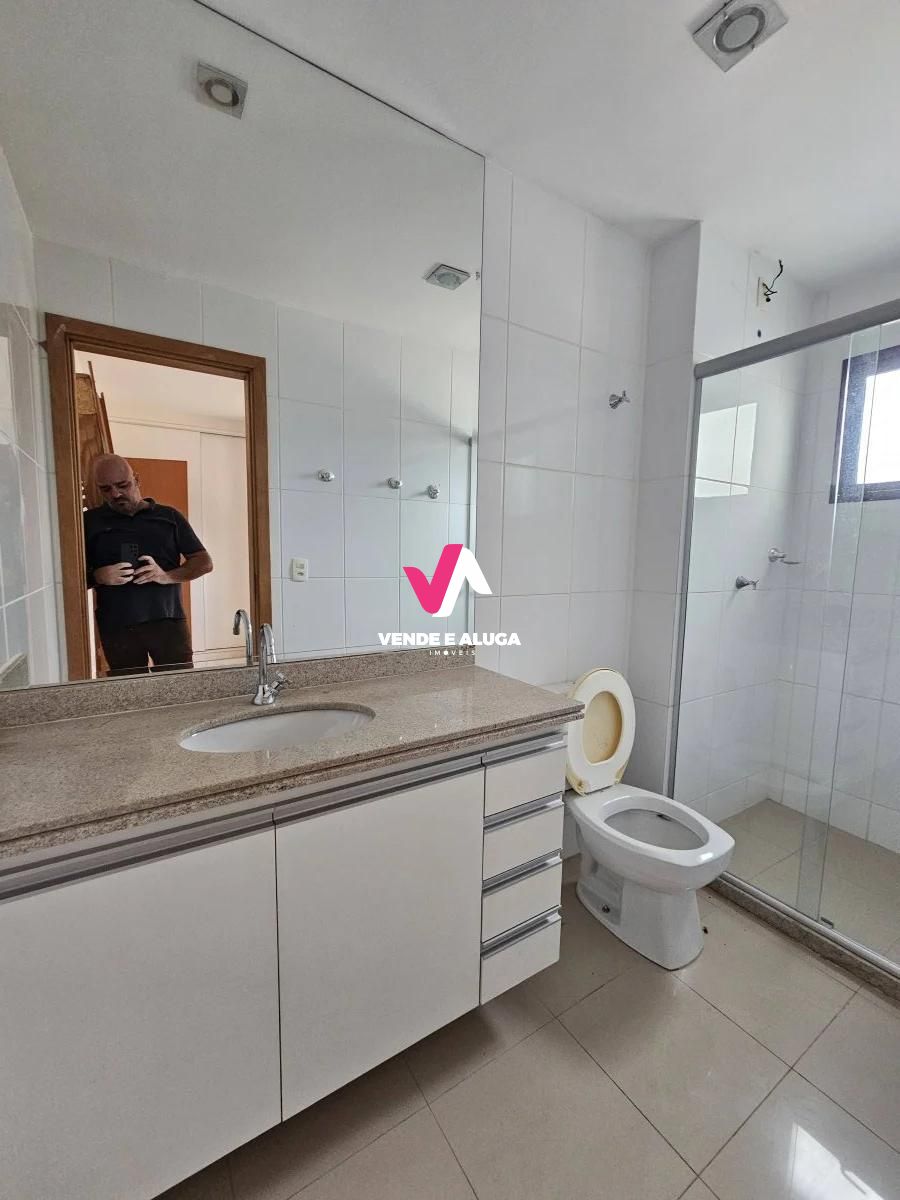 Apartamento à venda com 3 quartos, 123m² - Foto 19