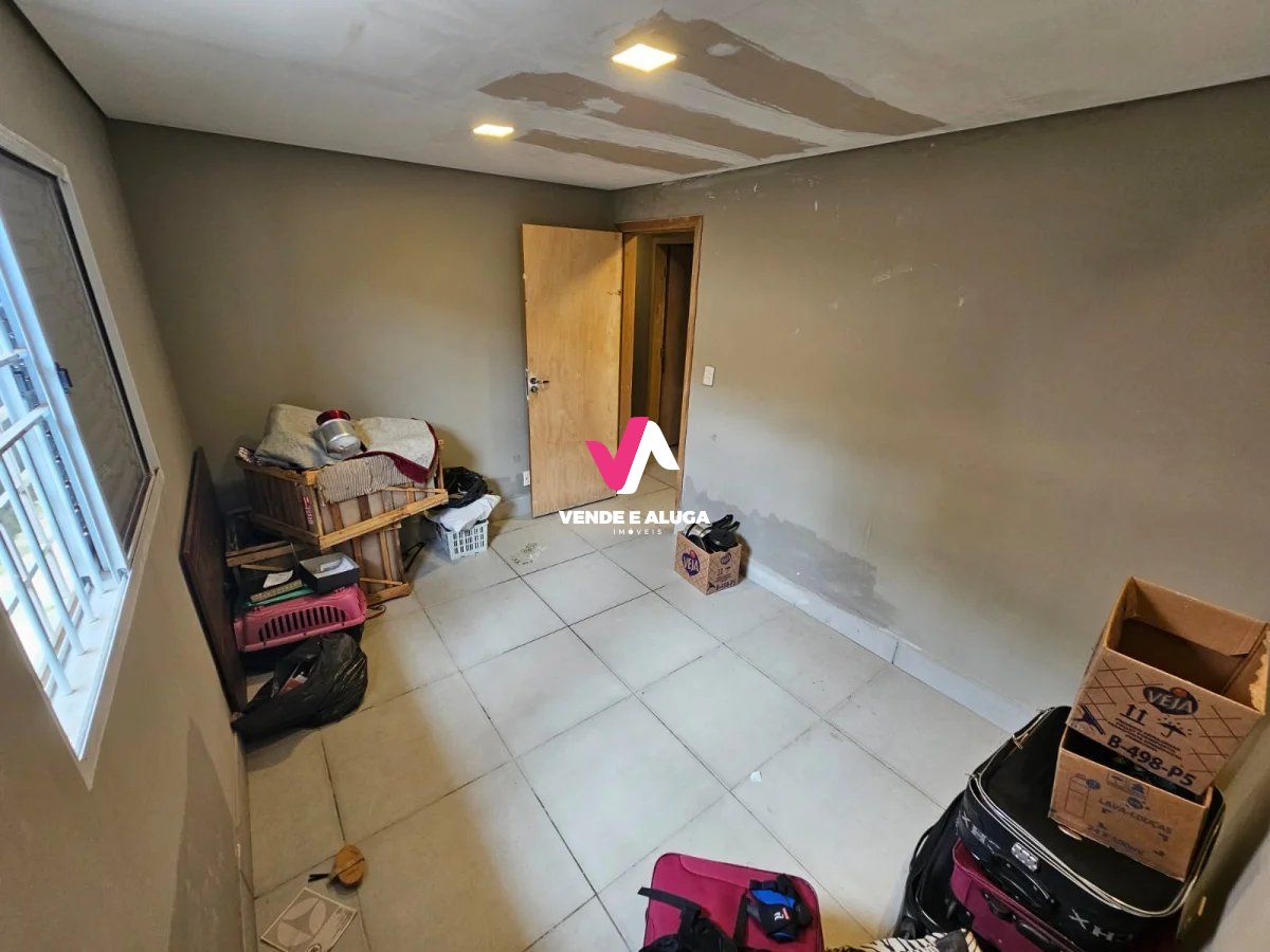 Casa para alugar com 3 quartos, 120m² - Foto 12