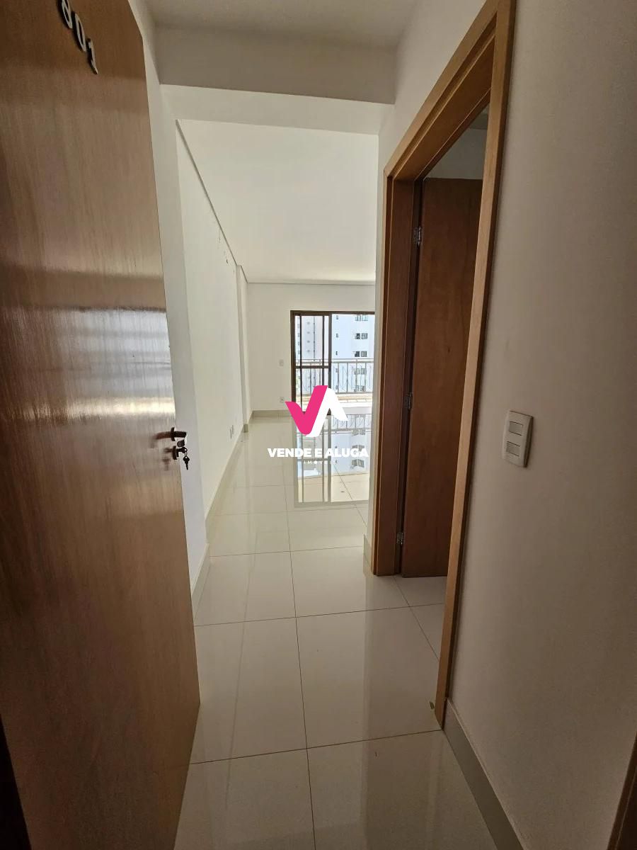 Apartamento à venda com 3 quartos, 125m² - Foto 1