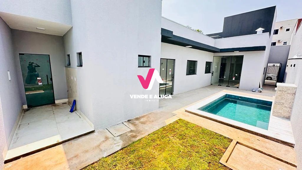 Casa à venda com 3 quartos, 151m² - Foto 2