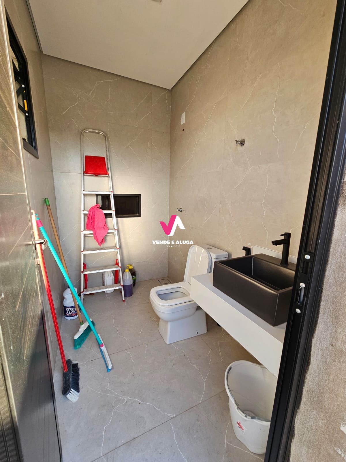 Casa de Condomínio à venda com 3 quartos, 137m² - Foto 25