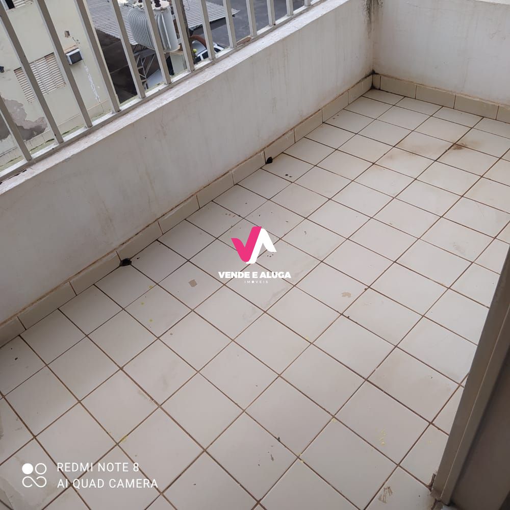 Apartamento à venda com 2 quartos, 60m² - Foto 4