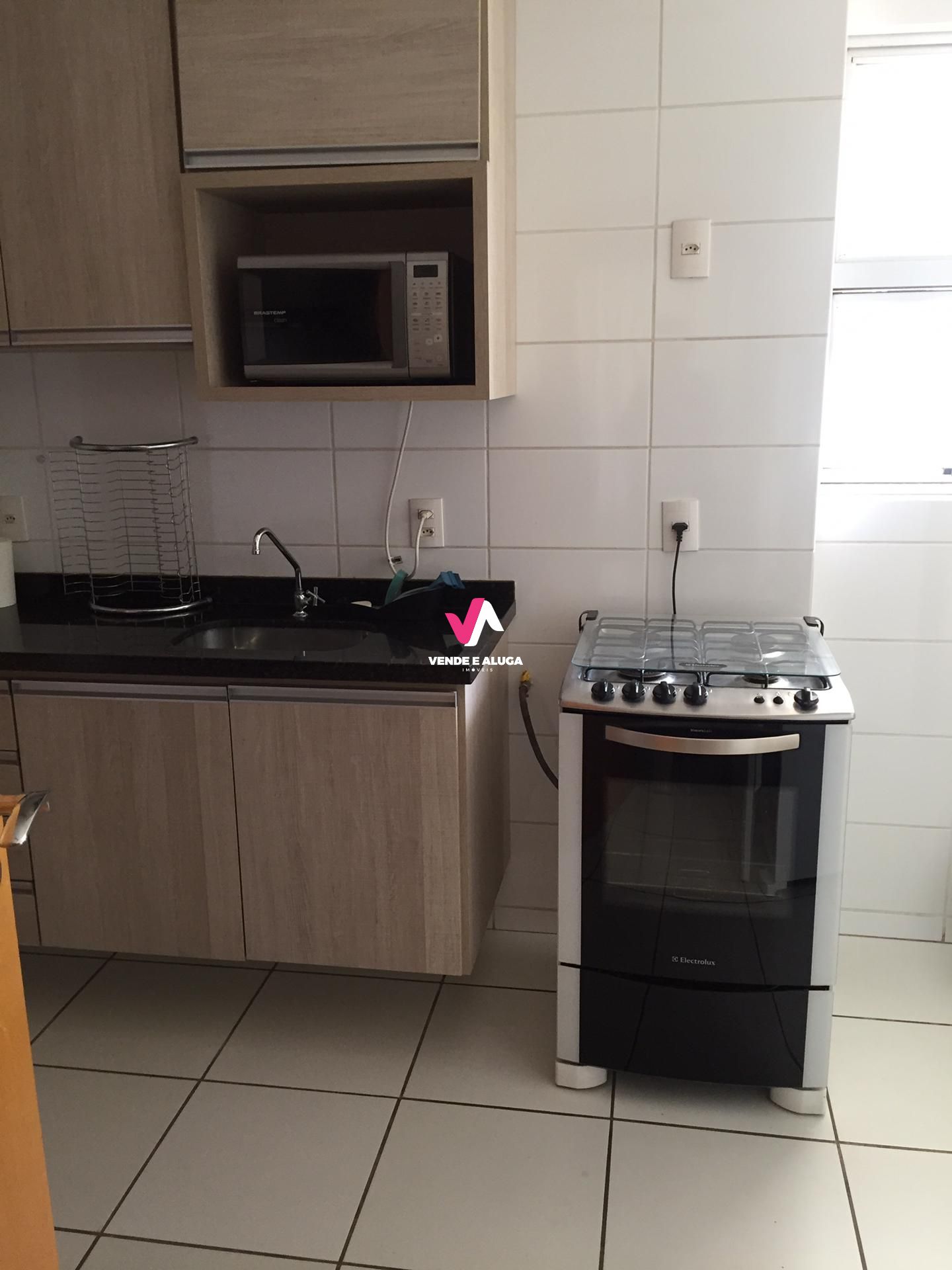 Apartamento à venda com 3 quartos, 98m² - Foto 4