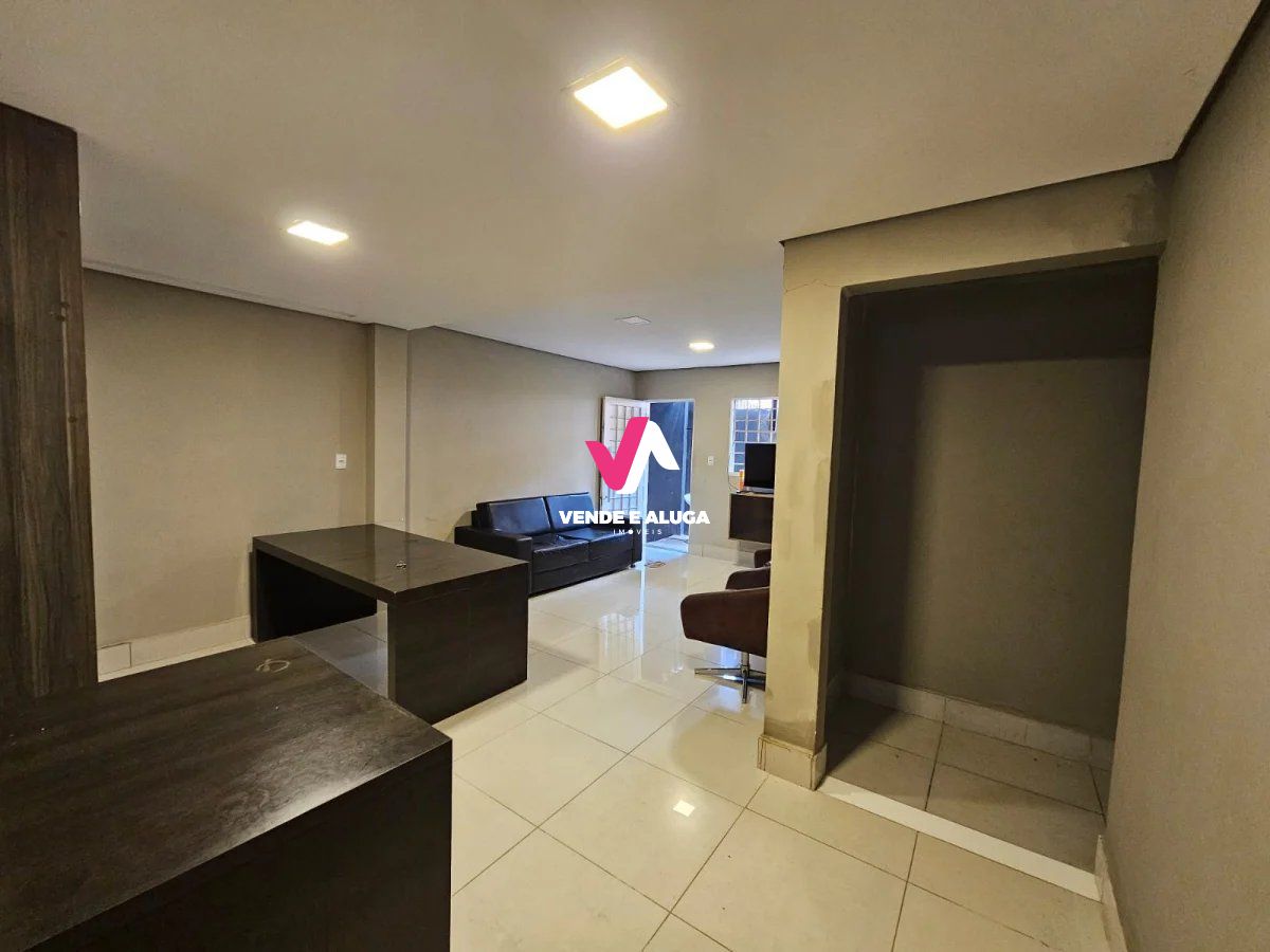 Casa para alugar com 3 quartos, 120m² - Foto 4