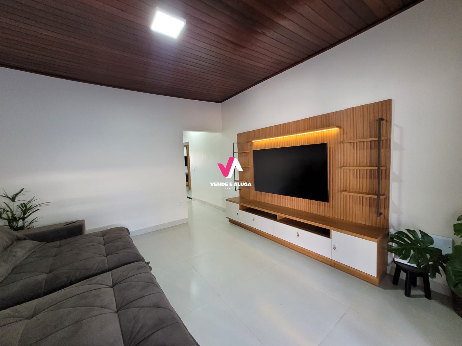 Casa à venda com 4 quartos, 185m² - Foto 3