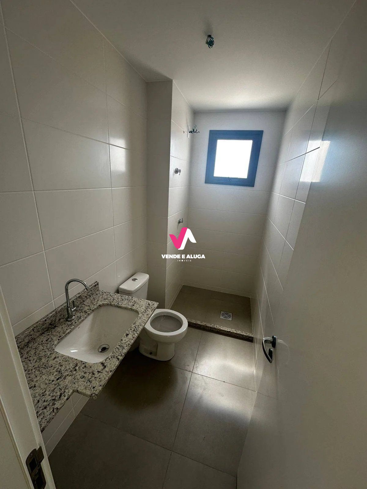 Apartamento à venda com 2 quartos, 66m² - Foto 16