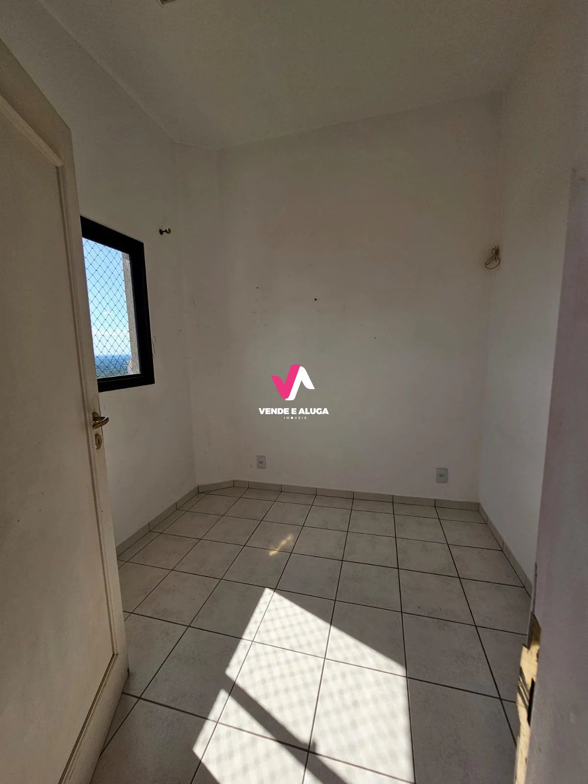 Apartamento à venda com 5 quartos, 329m² - Foto 35