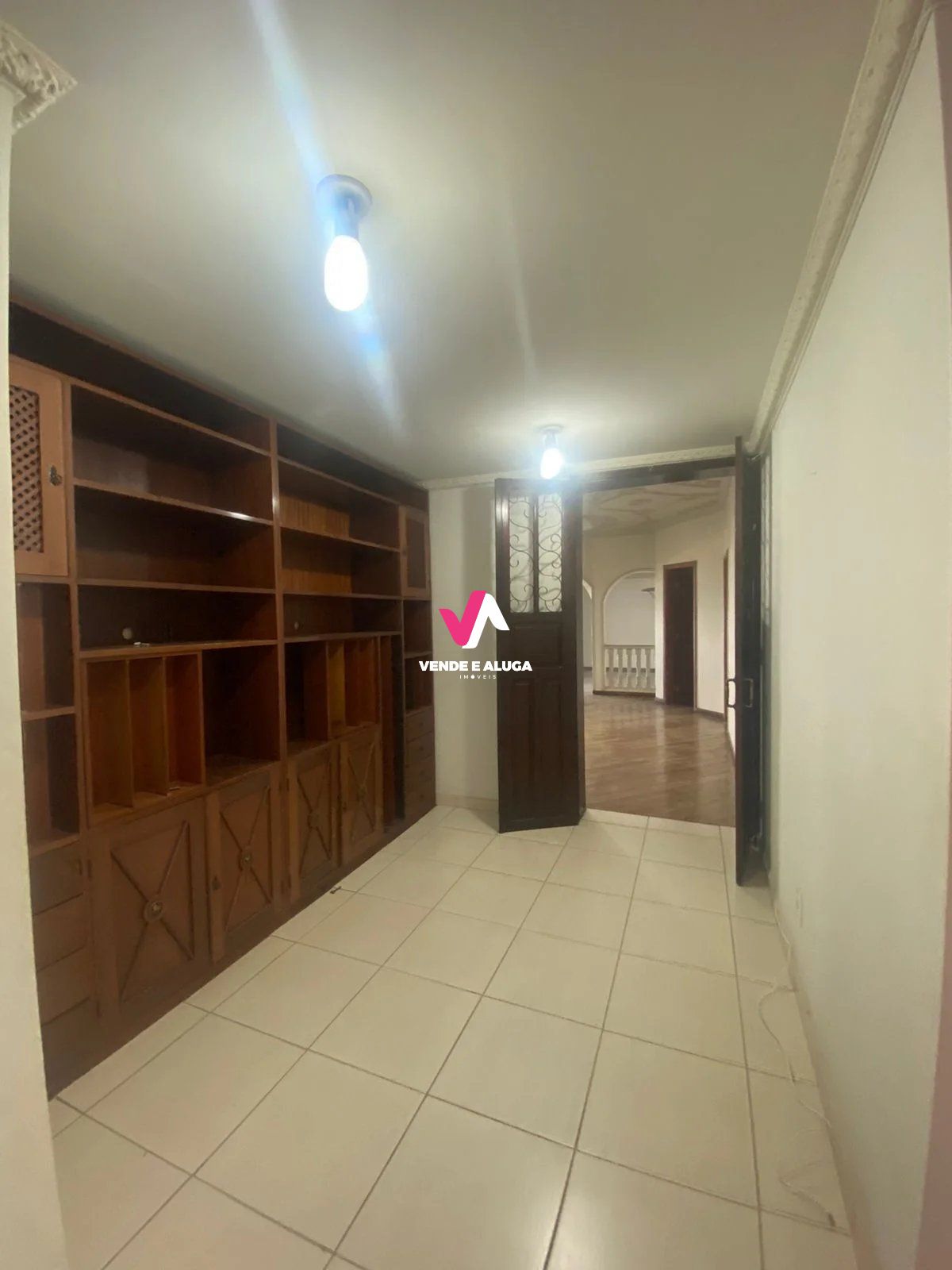 Apartamento à venda com 4 quartos, 302m² - Foto 7