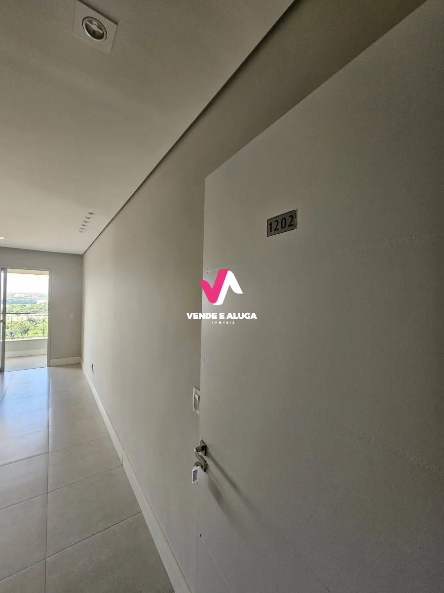 Apartamento à venda com 3 quartos, 76m² - Foto 2