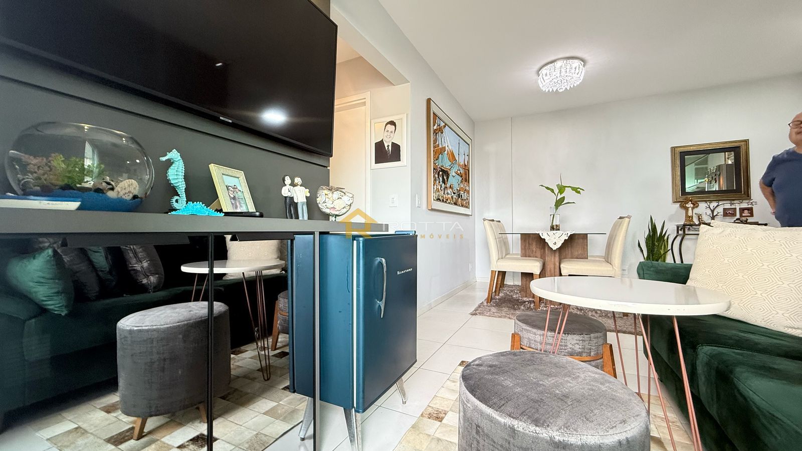 Apartamento à venda com 2 quartos, 74m² - Foto 12