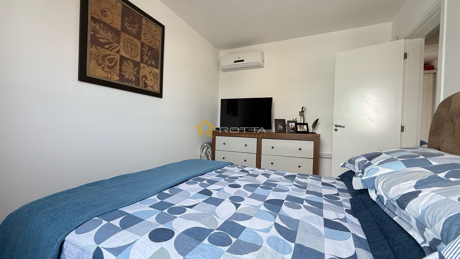 Apartamento à venda com 2 quartos, 74m² - Foto 11