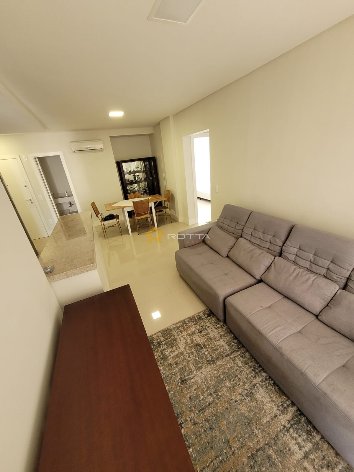 Apartamento para alugar com 2 quartos, 77m² - Foto 6