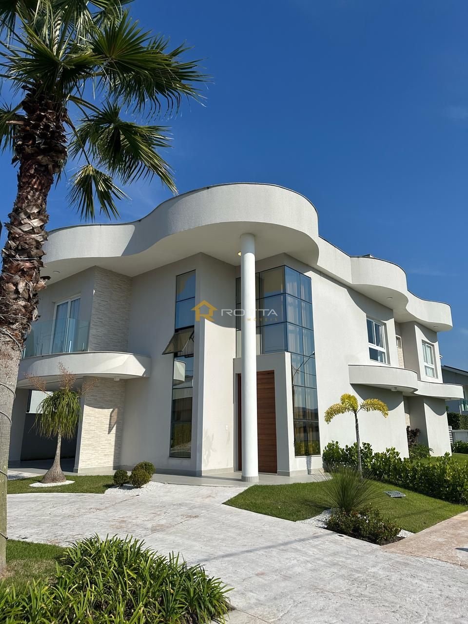 Casa Alto Padrão em Camboriú