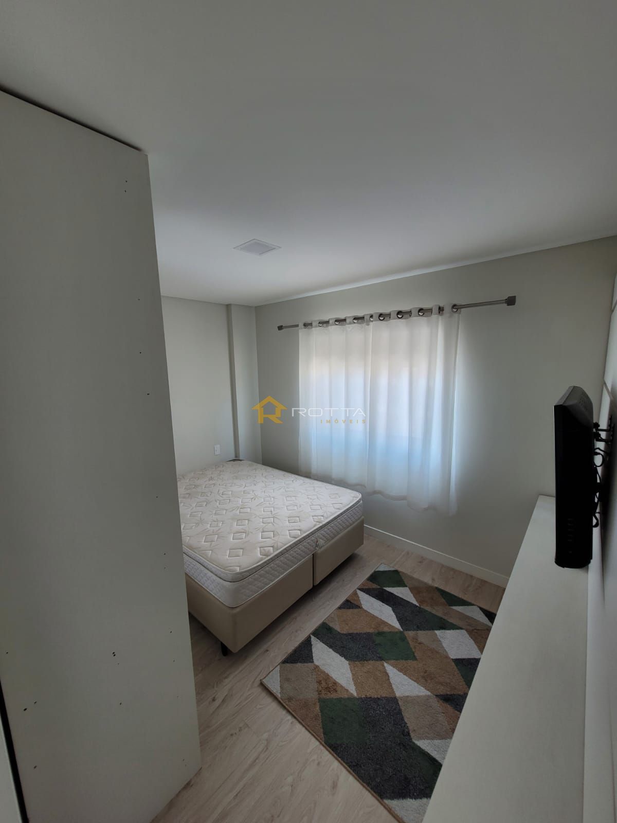 Apartamento para alugar com 2 quartos, 77m² - Foto 10
