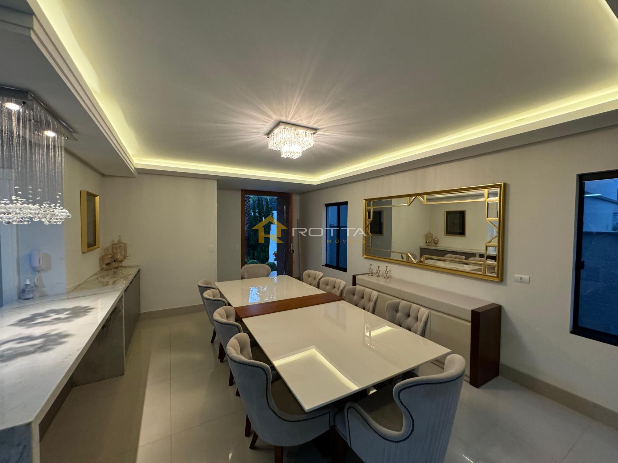 Apartamento para alugar com 3 quartos, 265m² - Foto 3