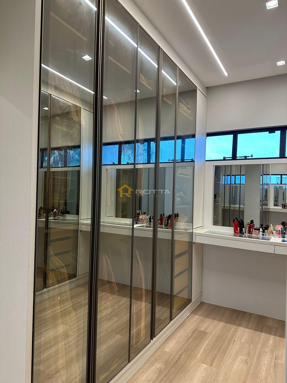Apartamento para alugar com 3 quartos, 265m² - Foto 25