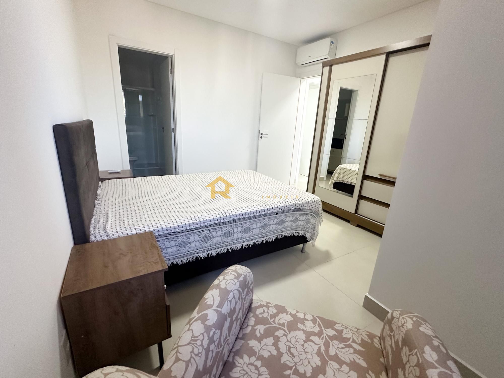 Apartamento para alugar com 2 quartos, 70m² - Foto 12