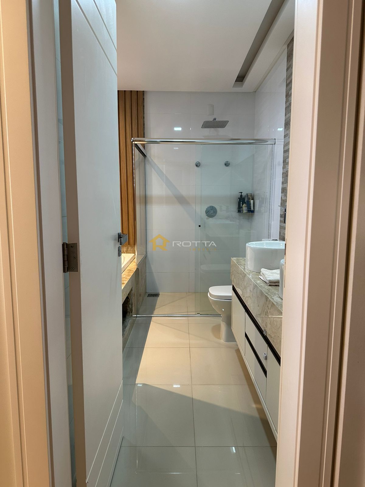 Apartamento para alugar com 3 quartos, 265m² - Foto 17