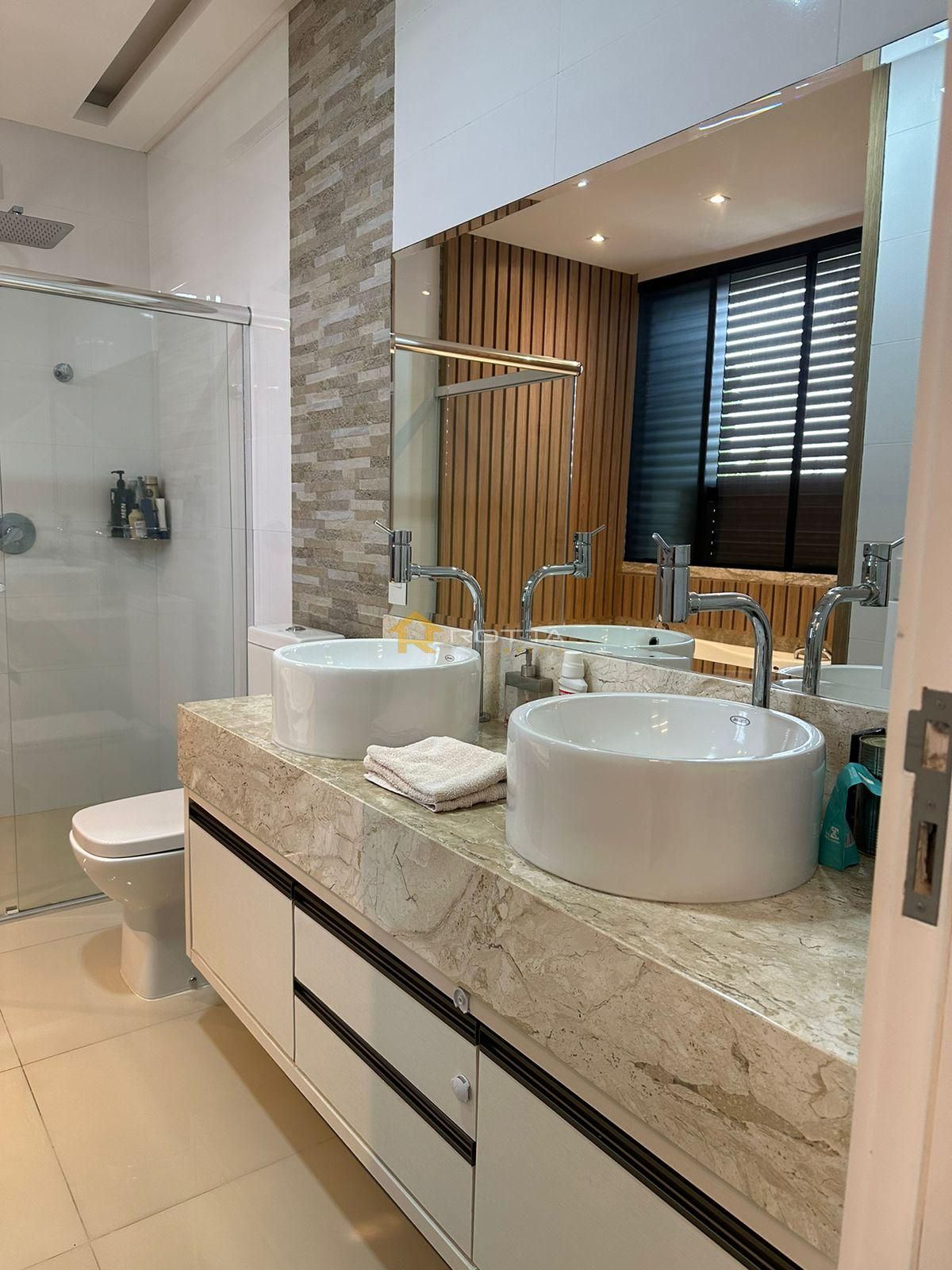 Apartamento para alugar com 3 quartos, 265m² - Foto 20