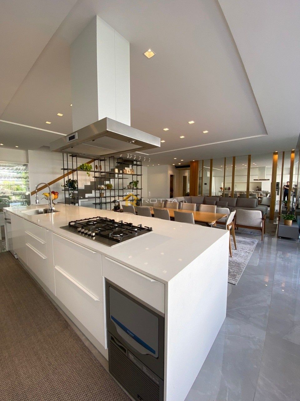 Arquitetura, exclusividade e alto padrão no endereço mais cobiçado de Balneário