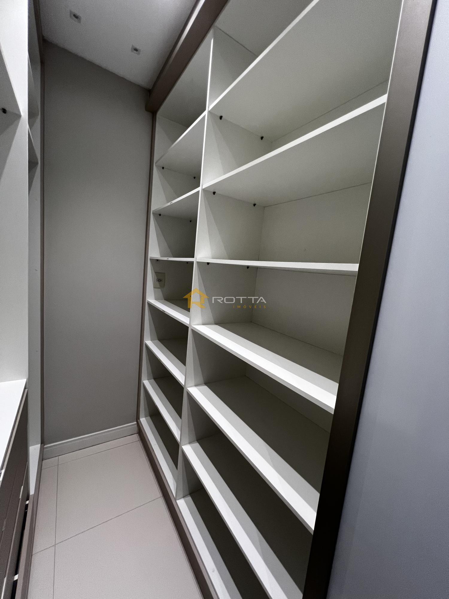 Apartamento para alugar com 3 quartos, 139m² - Foto 40