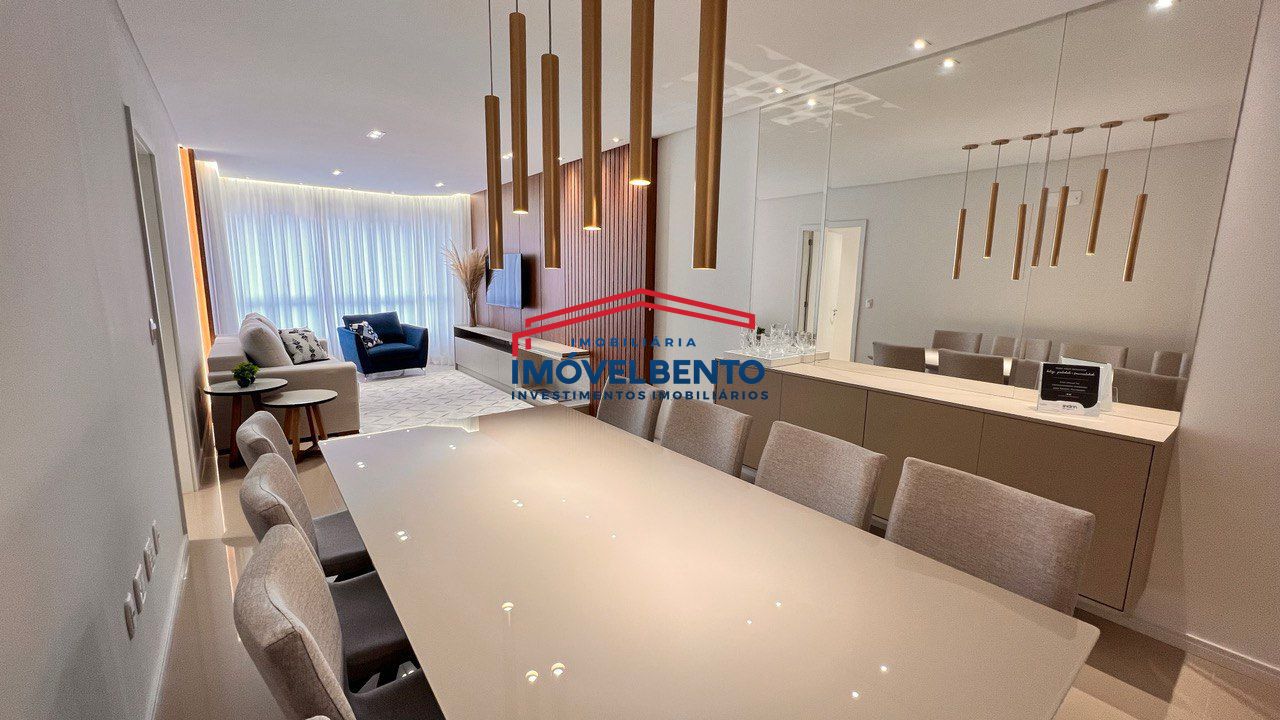 Apartamento à venda com 3 quartos, 128m² - Foto 1