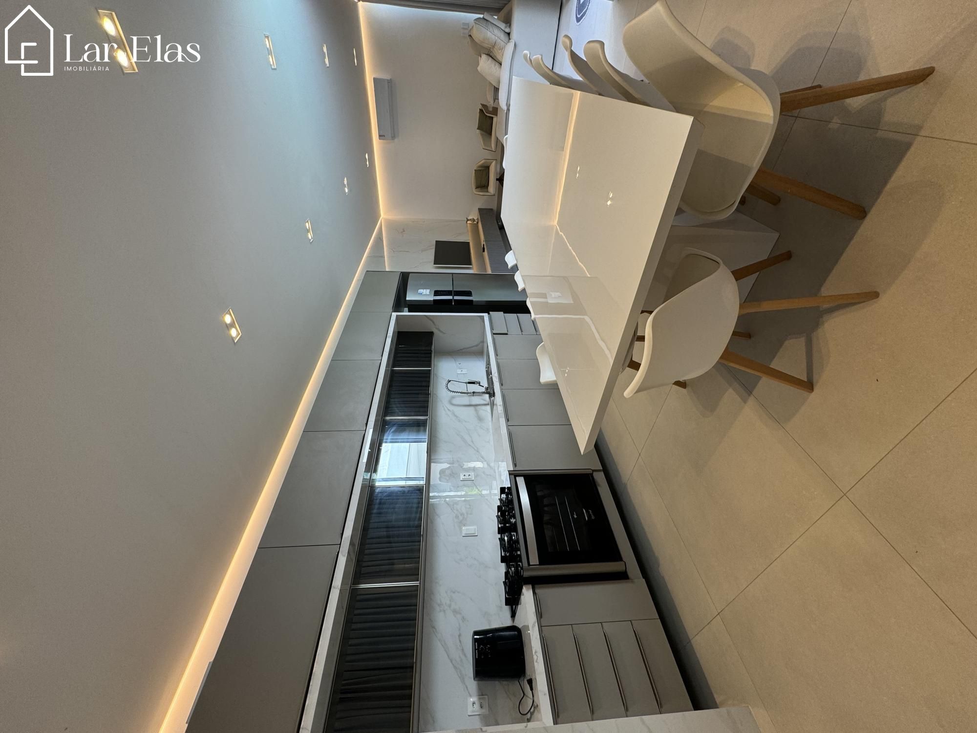 Casa de Condomínio à venda com 5 quartos, 493m² - Foto 3