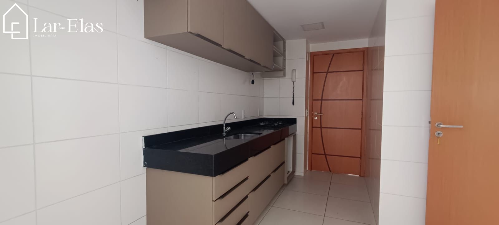 Apartamento à venda com 3 quartos, 140m² - Foto 11