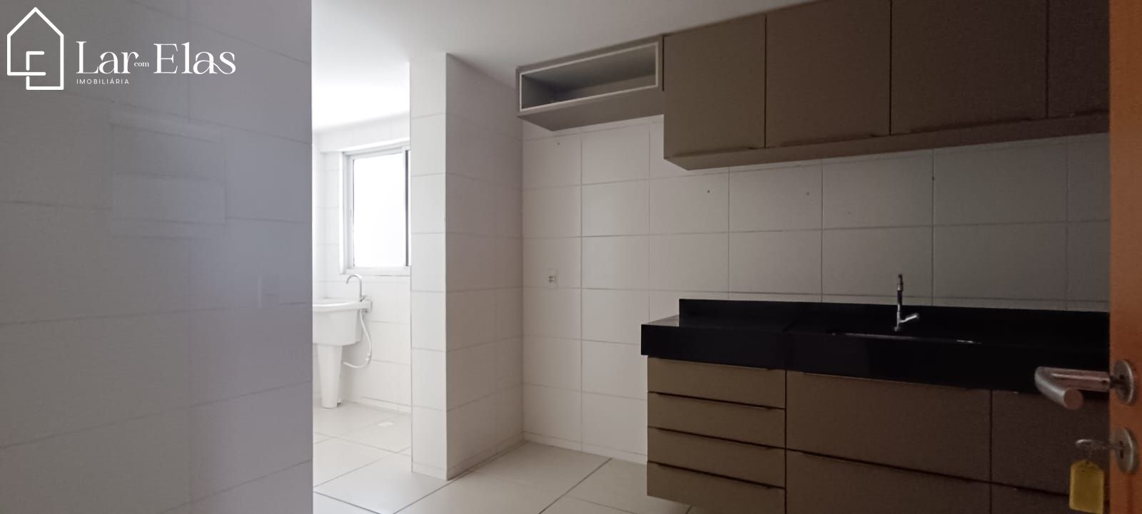 Apartamento à venda com 3 quartos, 140m² - Foto 10