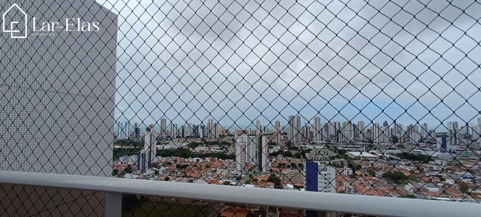 Apartamento à venda com 3 quartos, 140m² - Foto 5