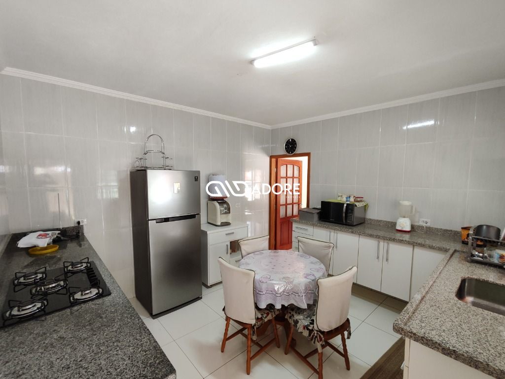 Casa de Condomínio à venda com 2 quartos, 160m² - Foto 6