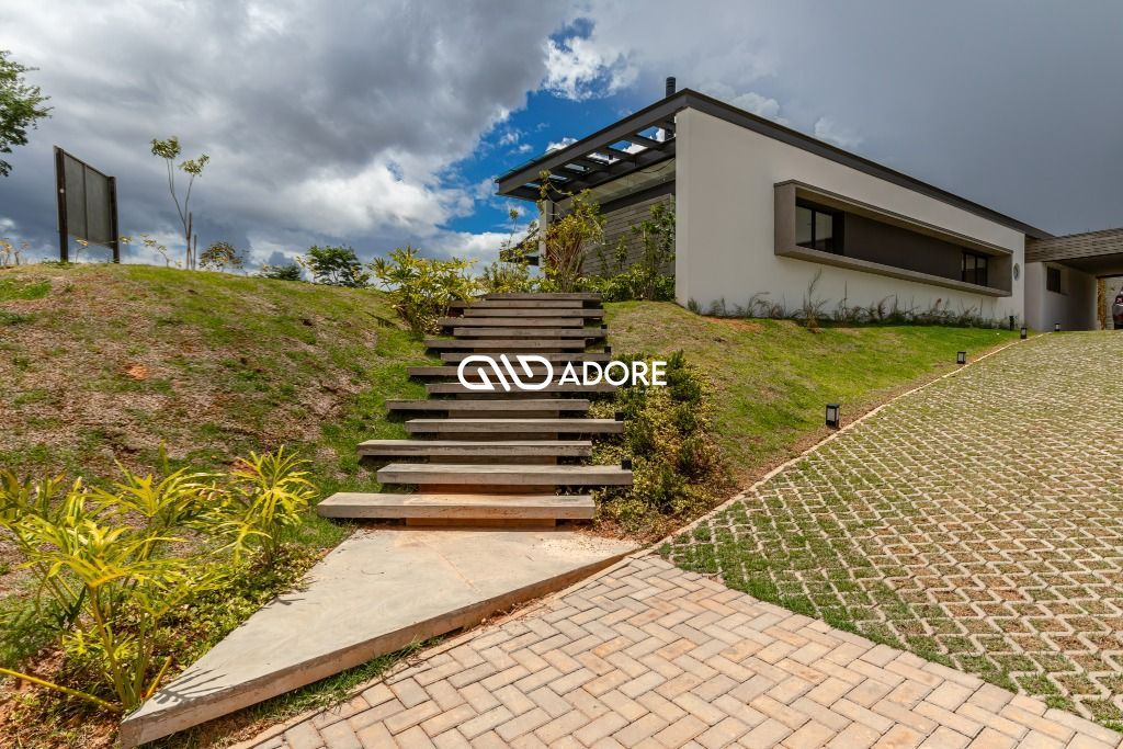 Casa de Condomínio à venda com 5 quartos, 536m² - Foto 2