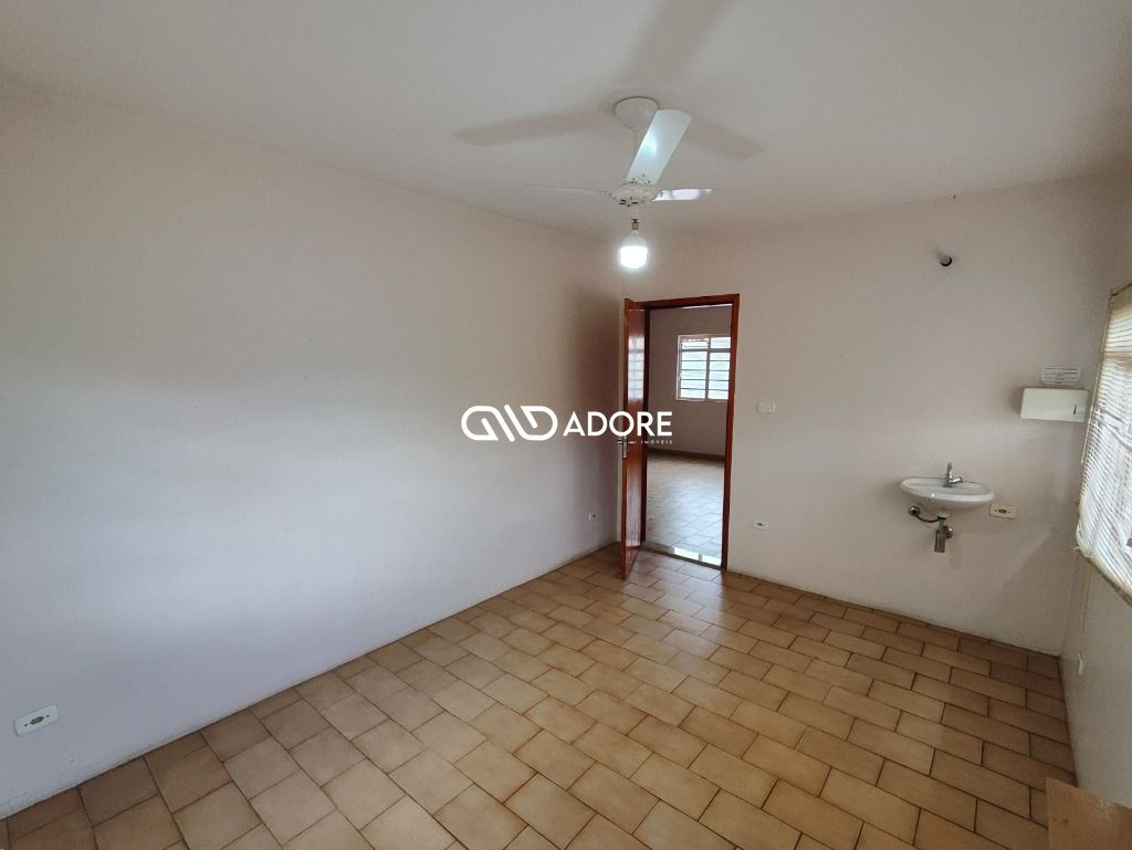 Casa à venda com 1 quarto, 325m² - Foto 32