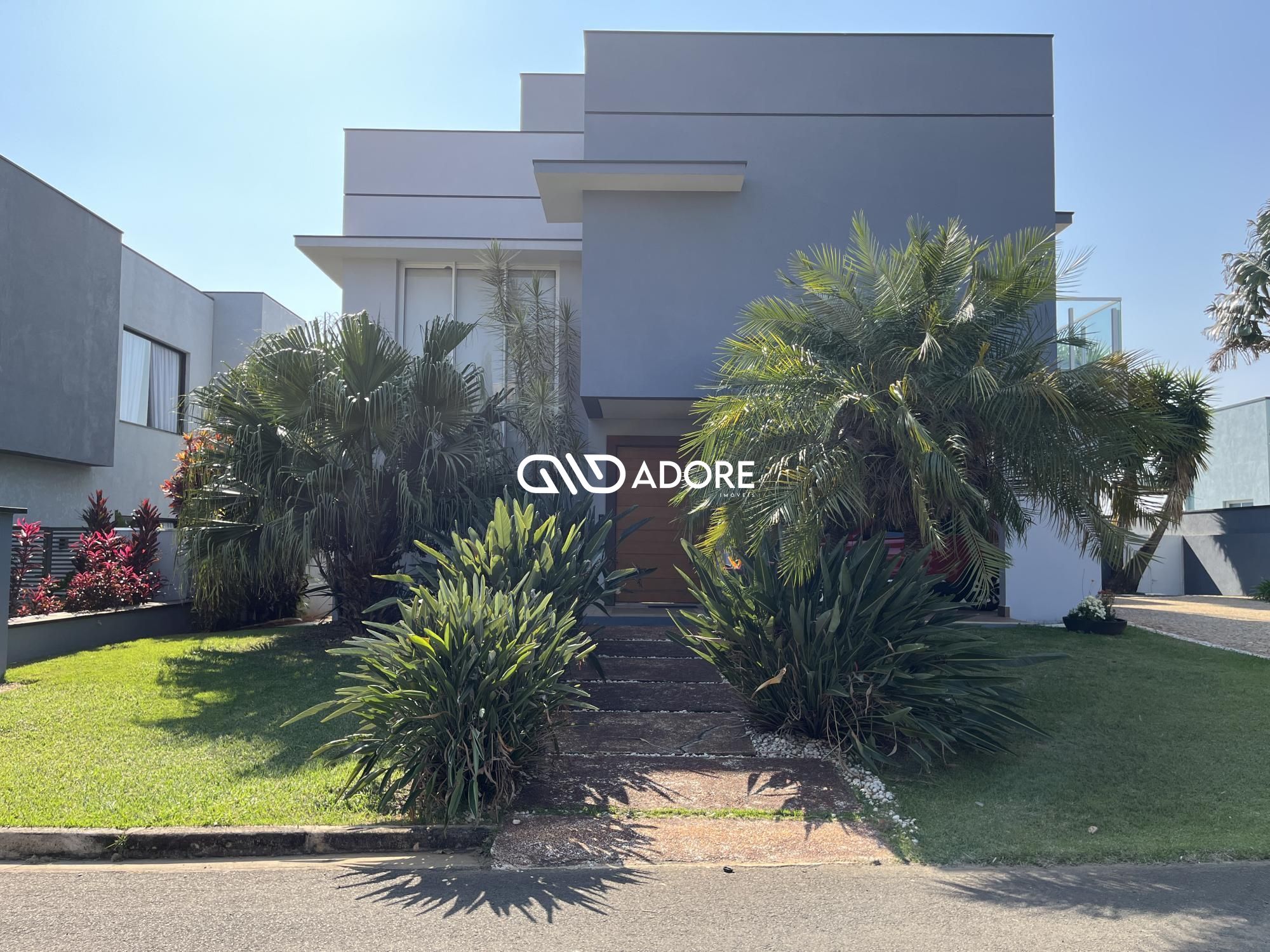 Casa de Condomínio à venda com 4 quartos, 414m² - Foto 1