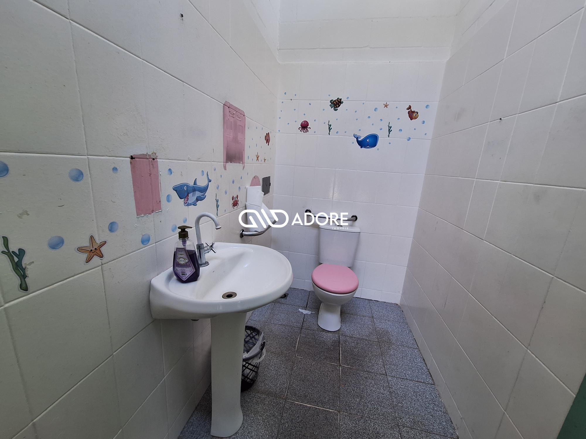 Prédio Inteiro para alugar com 26 quartos, 311m² - Foto 33