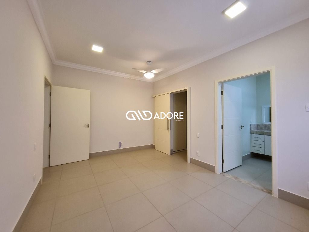 Casa de Condomínio à venda com 3 quartos, 204m² - Foto 28