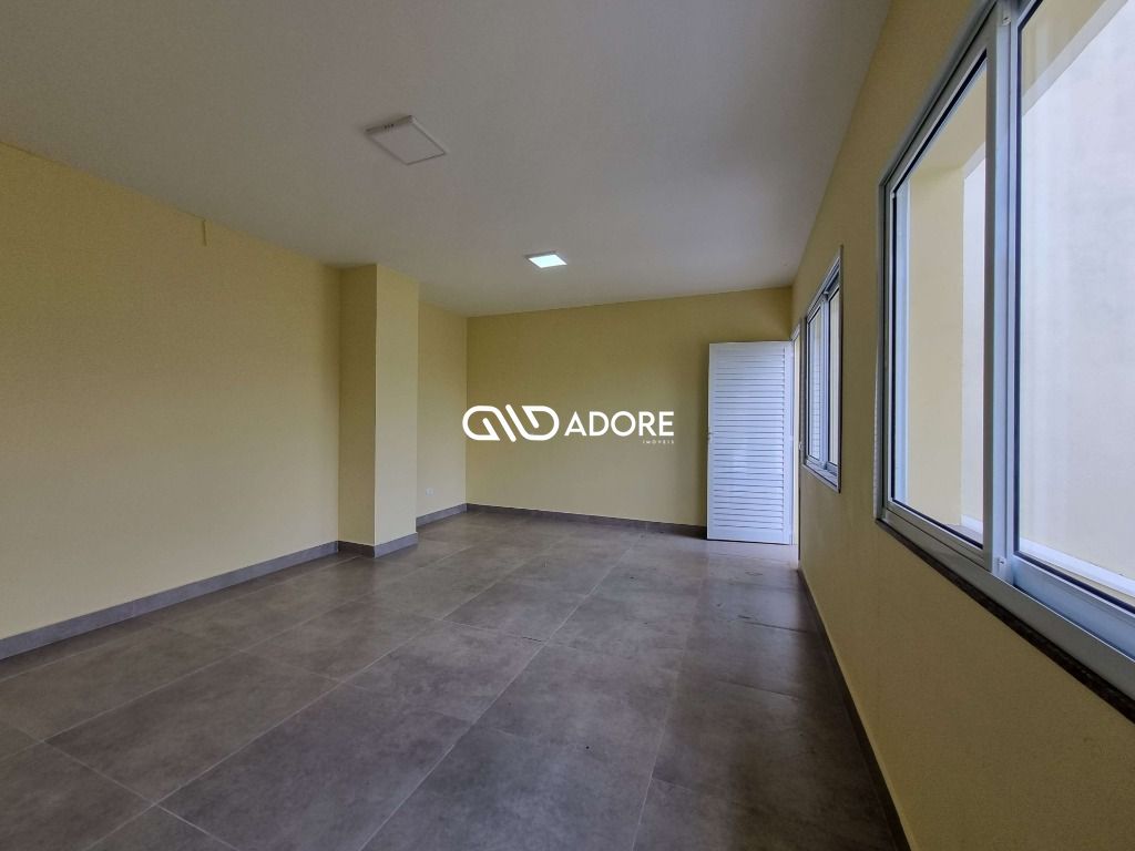 Casa à venda com 3 quartos, 288m² - Foto 15