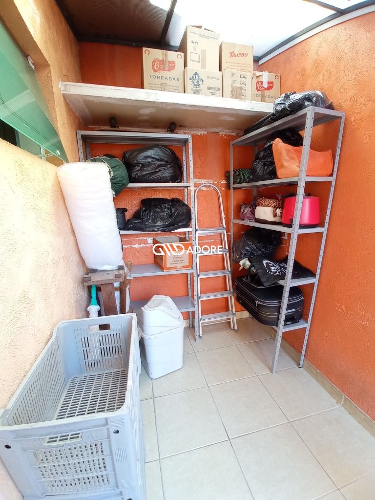 Casa à venda com 3 quartos, 125m² - Foto 6