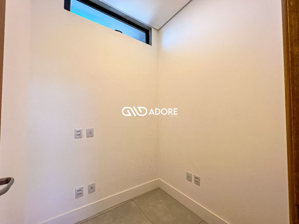 Casa de Condomínio à venda com 3 quartos, 250m² - Foto 44