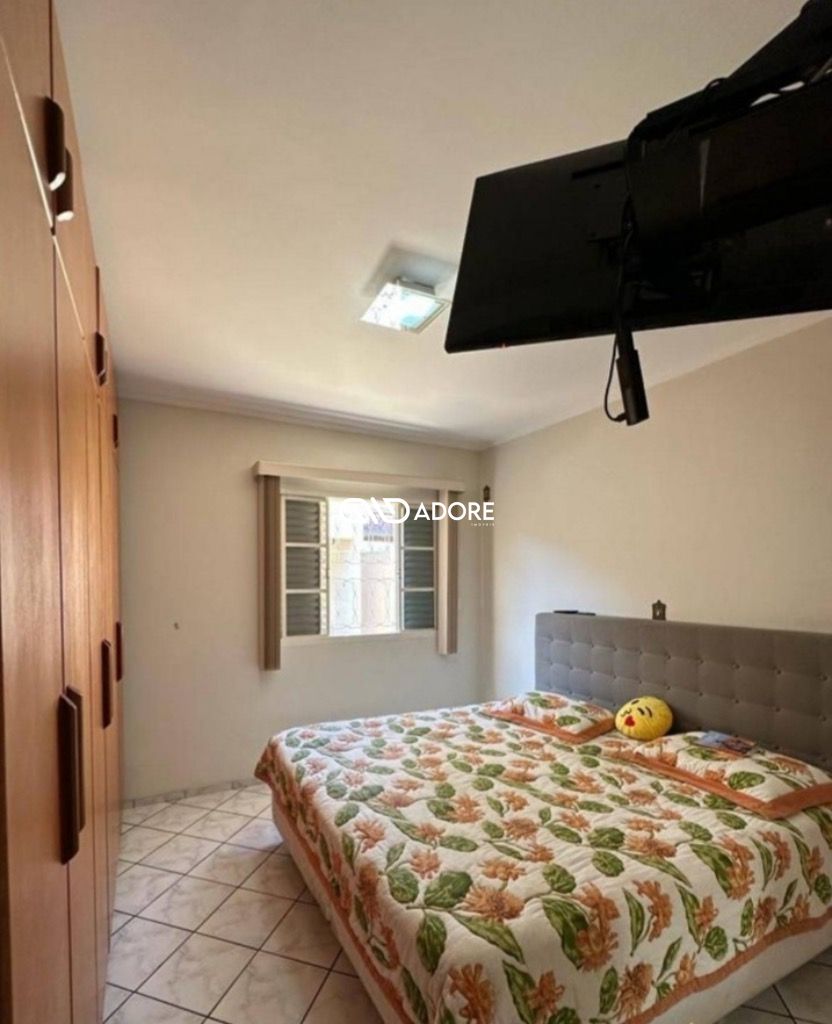 Casa à venda com 2 quartos, 98m² - Foto 12