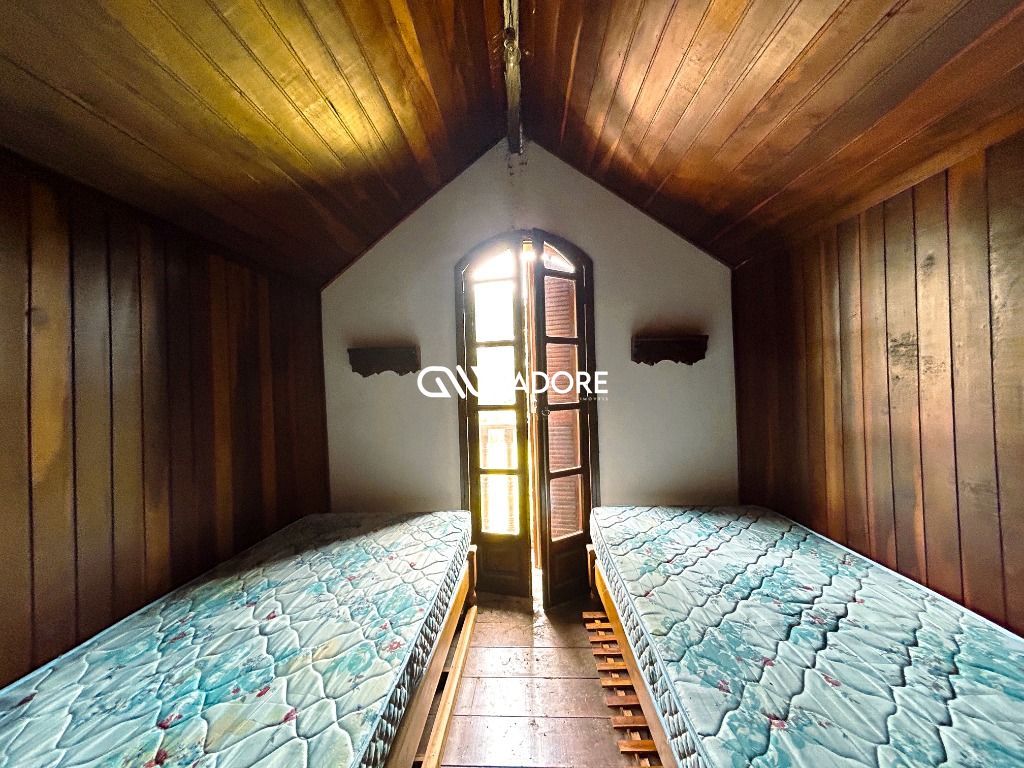 Sítio à venda com 12 quartos, 1000m² - Foto 59