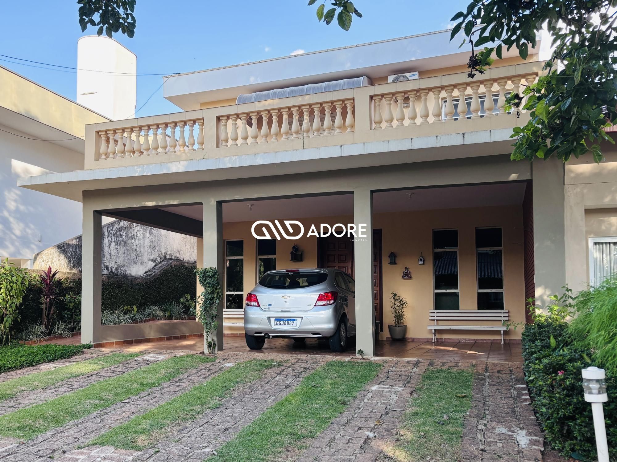 Casa de Condomínio à venda com 4 quartos, 290m² - Foto 1