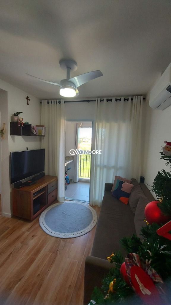 Apartamento à venda com 2 quartos, 65m² - Foto 4