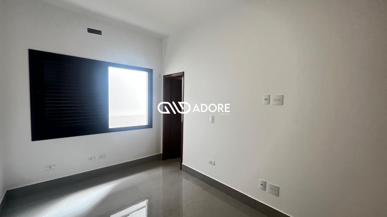 Casa de Condomínio à venda com 3 quartos, 216m² - Foto 10