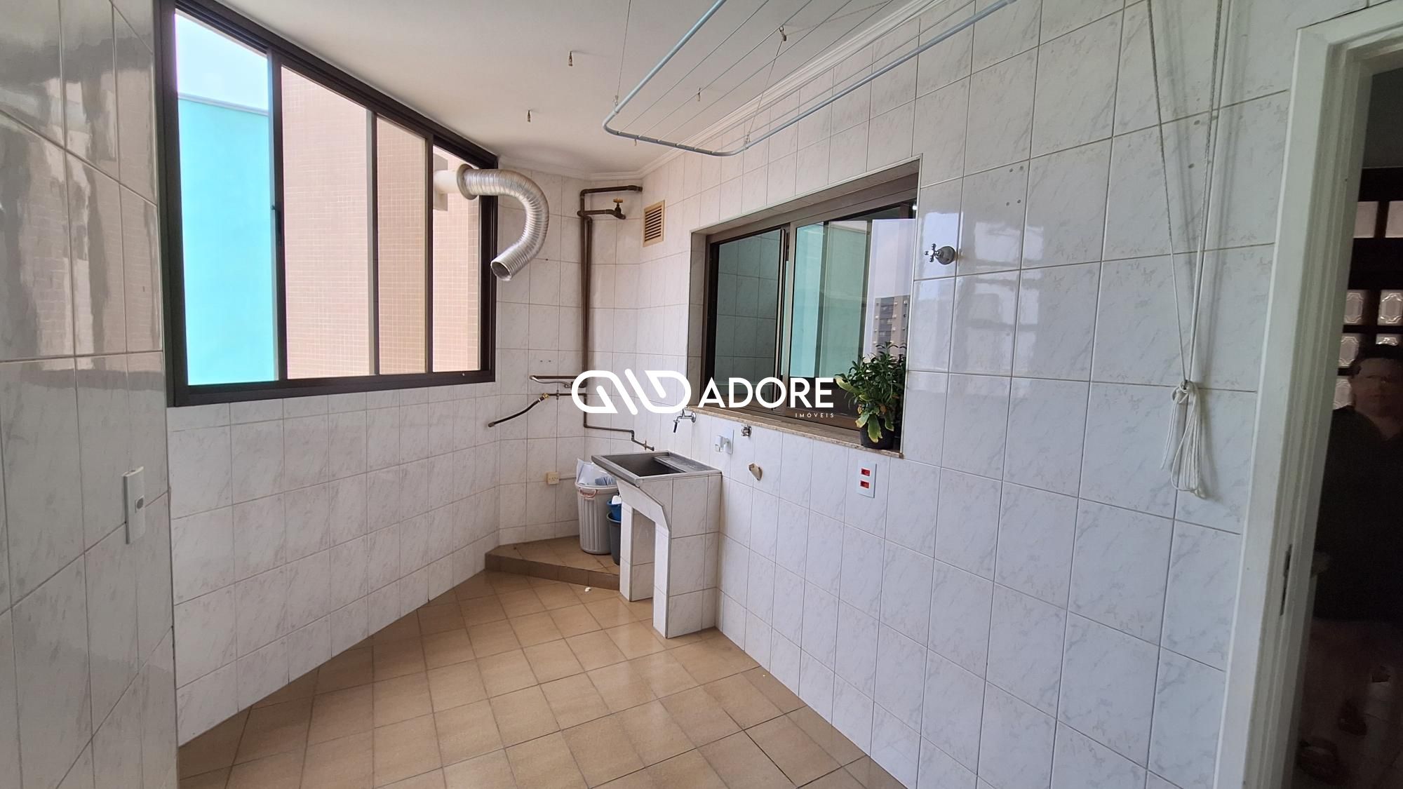 Apartamento à venda com 4 quartos, 142m² - Foto 22