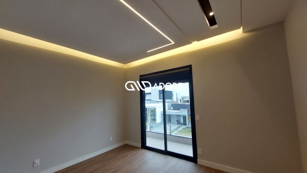 Casa de Condomínio à venda com 3 quartos, 251m² - Foto 27