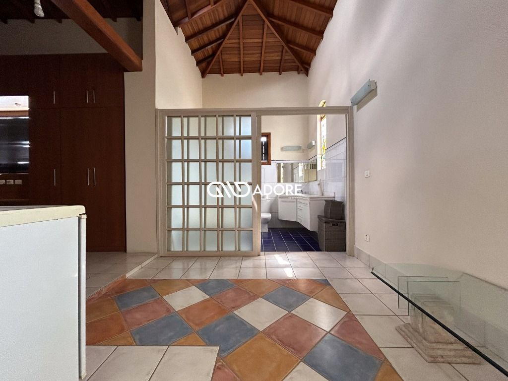 Casa de Condomínio à venda e aluguel com 6 quartos, 900m² - Foto 45